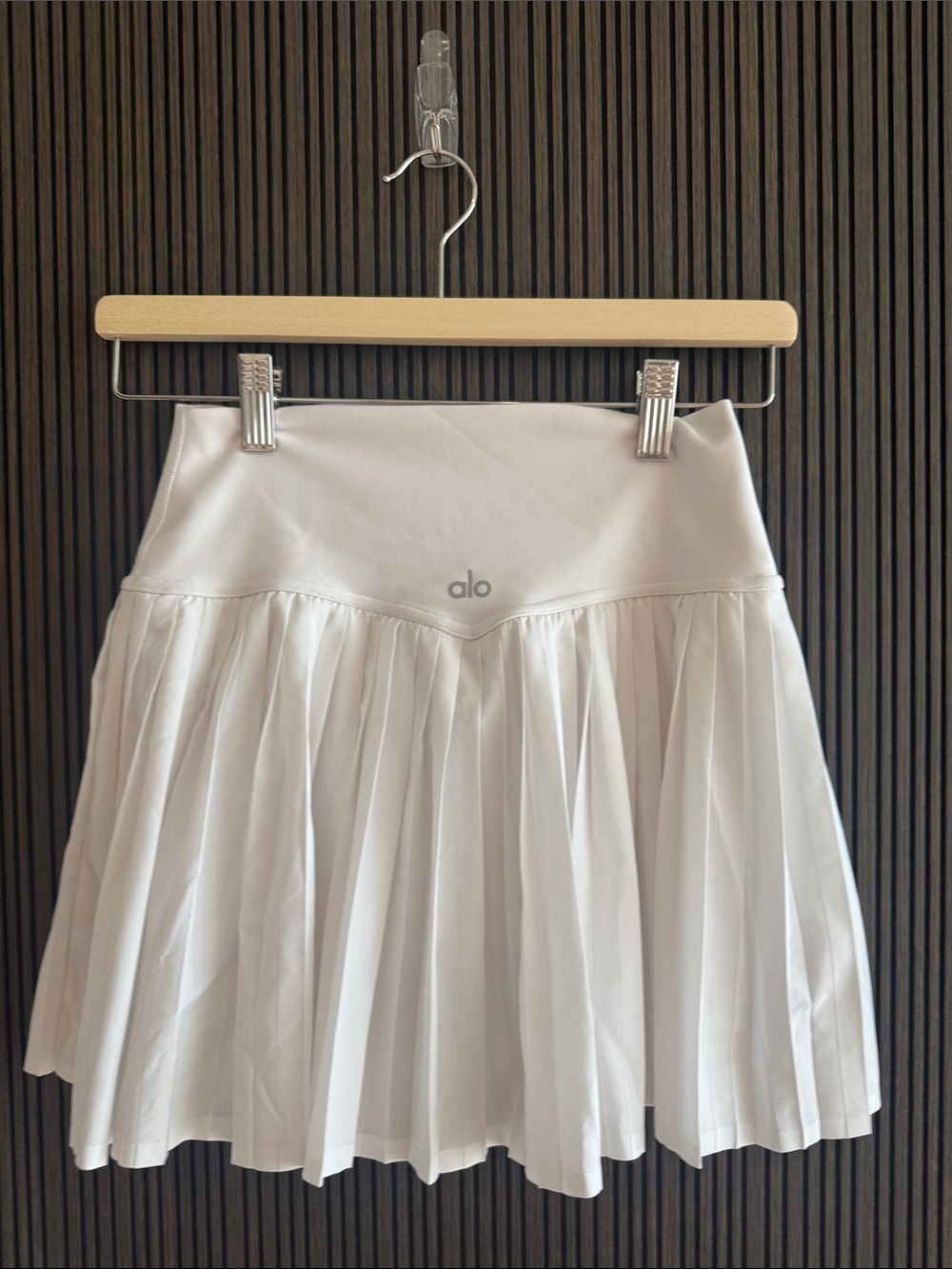 ALO Yoga White Pleated Mini Skirt